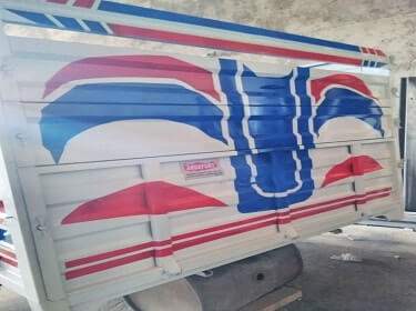 lacivert kırmızı karoser resmi